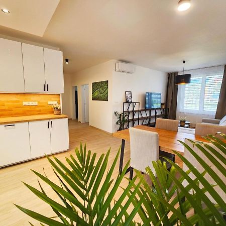3 Room Apartment 2X Balcony, New Building, 21 Братислава Екстер'єр фото