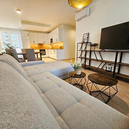 3 Room Apartment 2X Balcony, New Building, 21 Братислава Екстер'єр фото