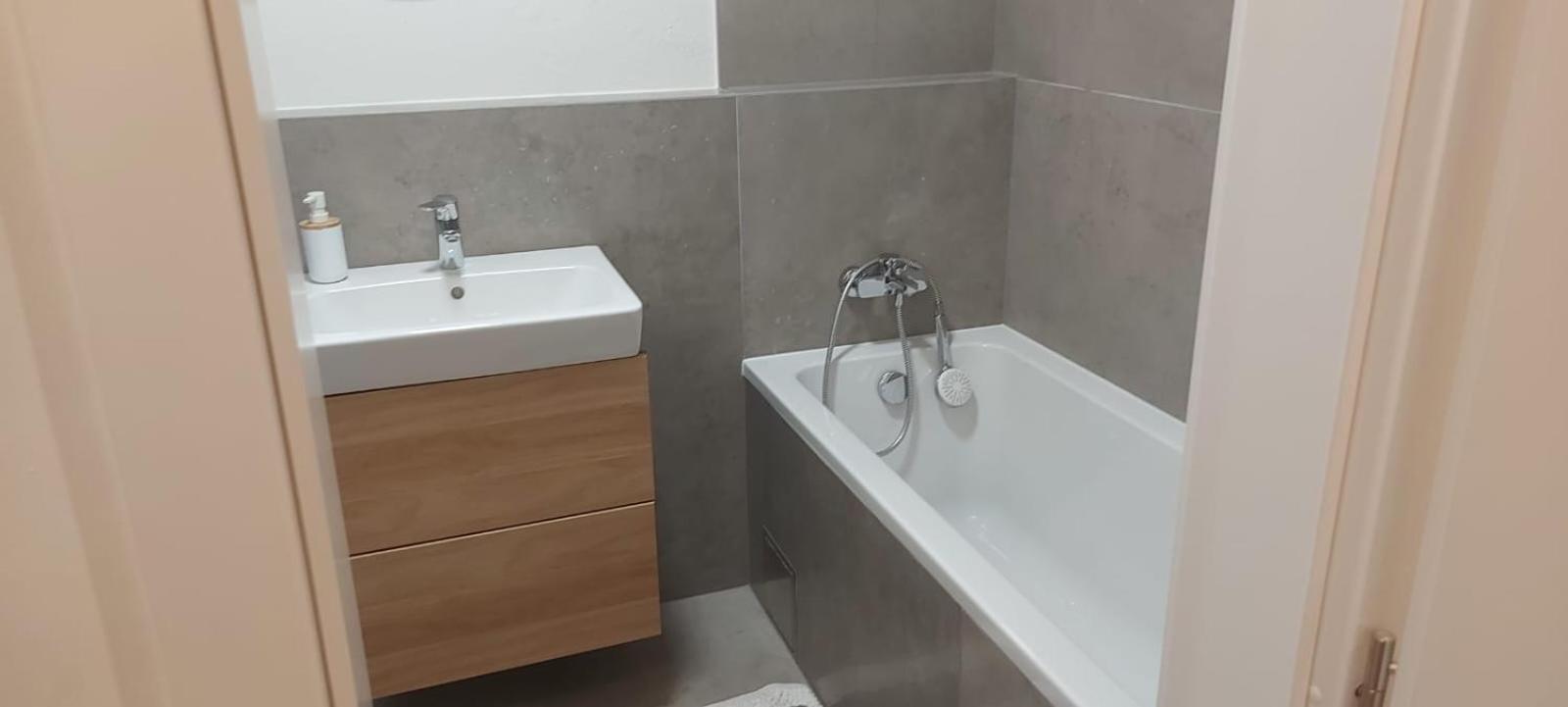 3 Room Apartment 2X Balcony, New Building, 21 Братислава Екстер'єр фото